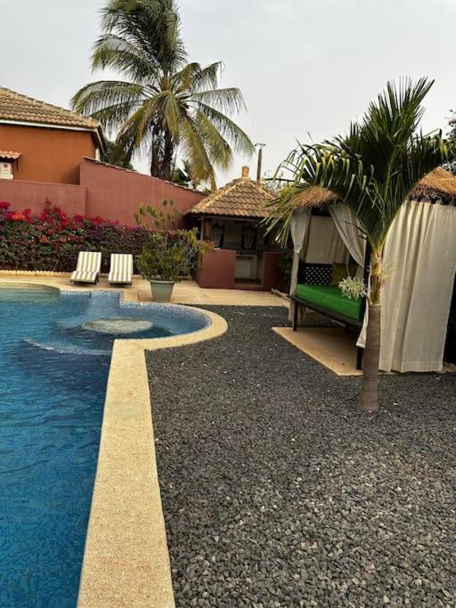 Tres Belle Villa Au Coeur De Saly ภายนอก รูปภาพ